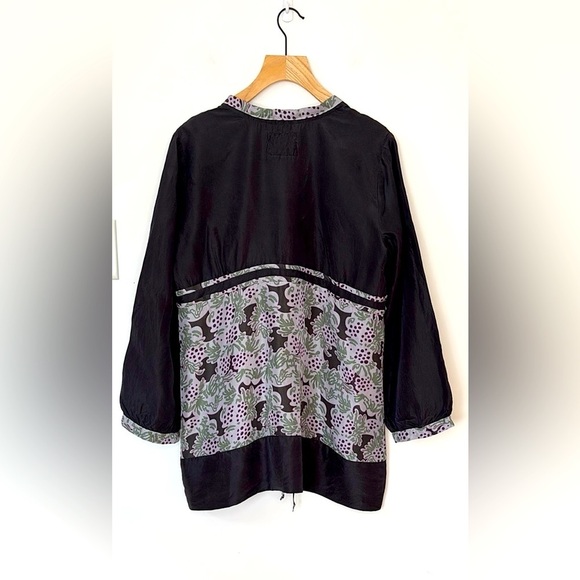 Johnny Was silk embroidered top , sz large - Picture 3 of 11